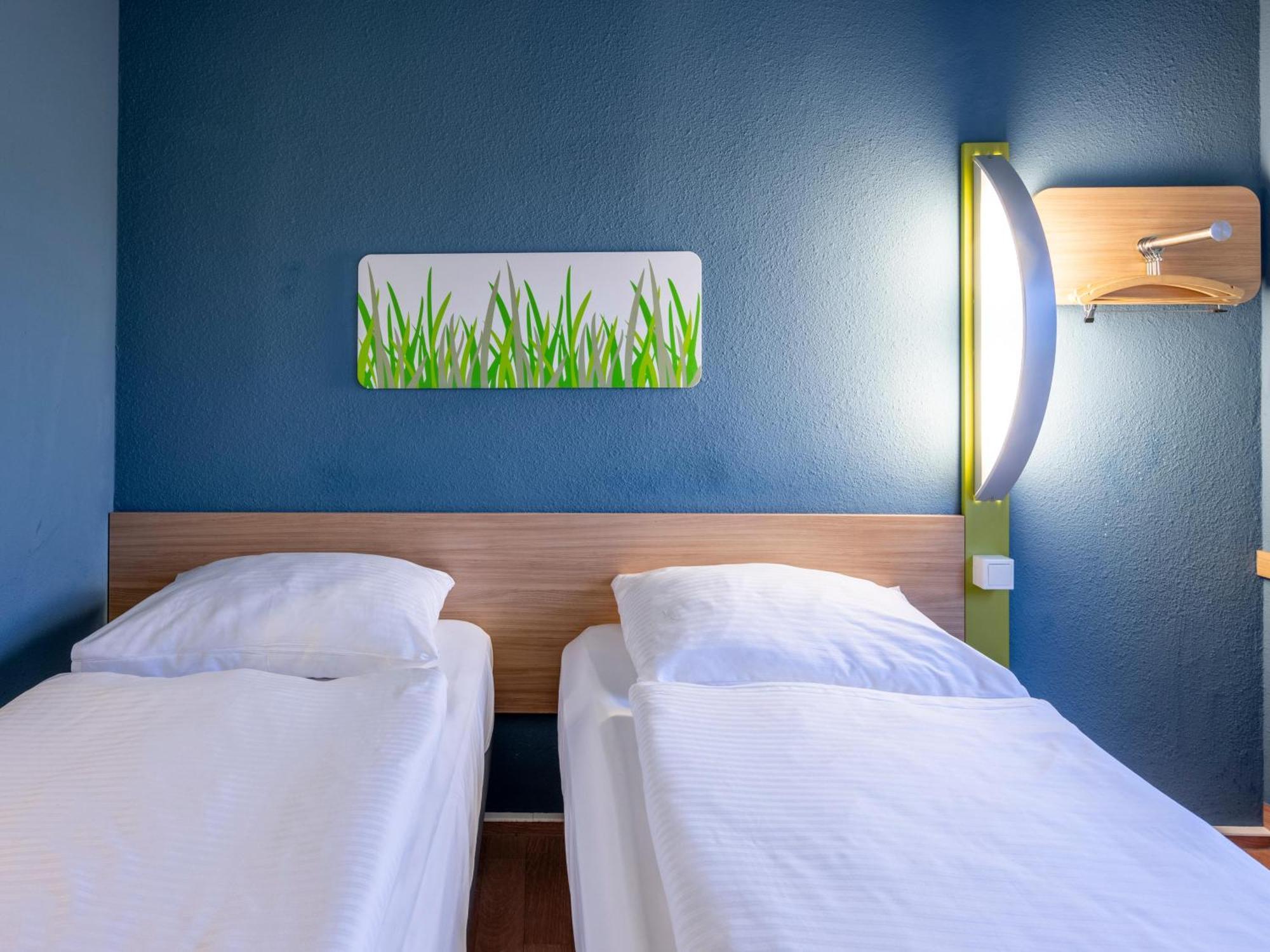 B&B Hotel Kassel-Lohfelden Ngoại thất bức ảnh