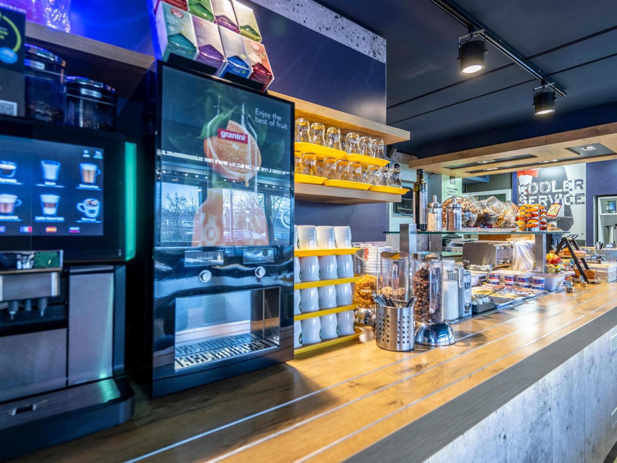 B&B Hotel Kassel-Lohfelden Ngoại thất bức ảnh